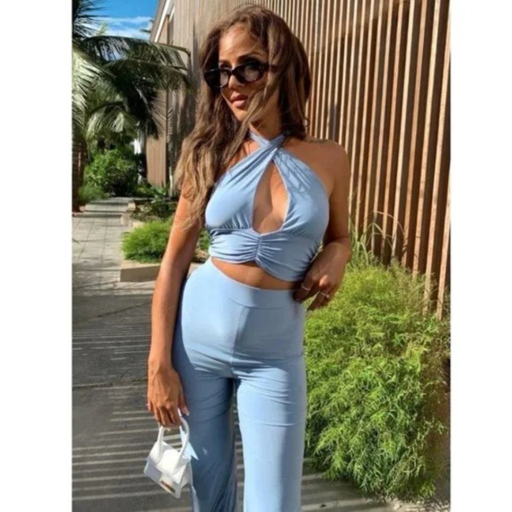 Blue Sleeveless Halter Neck Crop Top and High Waist Wide Leg Pants Two Piece Set - Picture 6 of 16